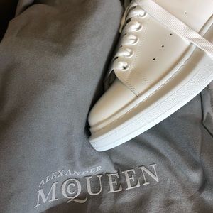 Alexander McQueen Pelle Women’s Sneakers